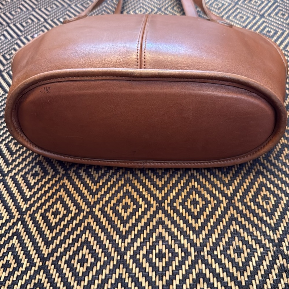 Vintage Coach Asheville zip 9089 British tan dome bowler - Picture 6 of 16